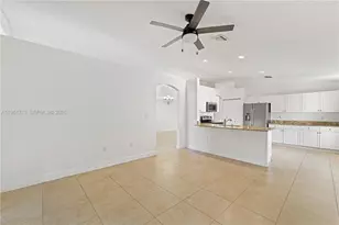 17491 SW 33rd St, Miramar, FL 33029 - Photo 9