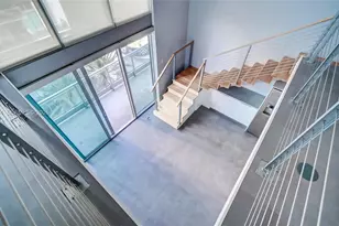 90 SW 3rd St, Miami, FL 33130 - Photo 27