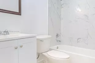 5698 W 25th Ct, Hialeah, FL 33016 - Photo 25