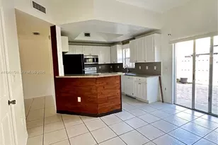 8925 SW 222nd Terrace, Cutler Bay, FL 33190 - Photo 7