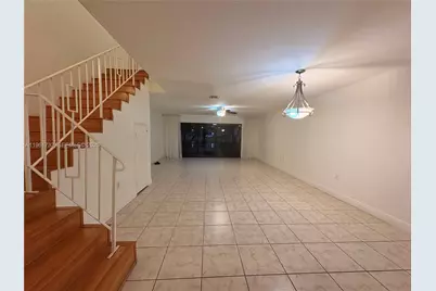 3855 Estepona Ave #10-D-1, Doral, FL 33178 - Photo 9