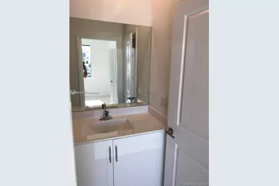 388 NE 208th Ter, Miami, FL 33179 - Photo 9