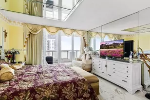 1717 N Bayshore Dr, Miami, FL 33132 - Photo 17