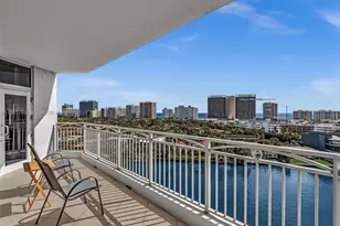 9751 E Bay Harbor Dr, Bay Harbor Islands, FL 33154 - Photo 21