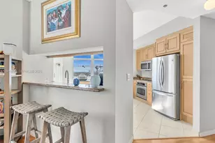 9751 E Bay Harbor Dr, Bay Harbor Islands, FL 33154 - Photo 17