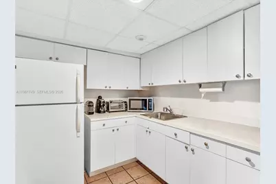 9751 E Bay Harbor Dr #12D, Bay Harbor Islands, FL 33154 - Photo 45
