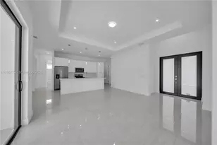 4703 Sara Ave N, Lehigh Acres, FL 33971 - Photo 7