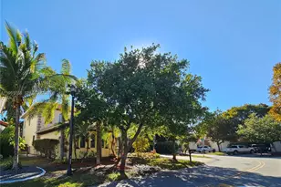 7996 SW 195th St, Cutler Bay, FL 33157 - Photo 5