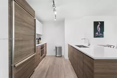 1100 S Miami Ave #1602, Miami, FL 33130 - Photo 15