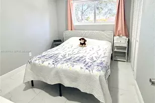 598 E 41st St, Hialeah, FL 33013 - Photo 7