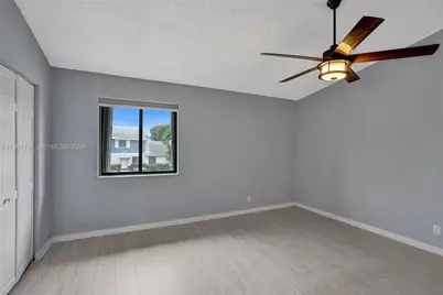 2641 W Gately Dr W #1002, West Palm Beach, FL 33415 - Photo 15