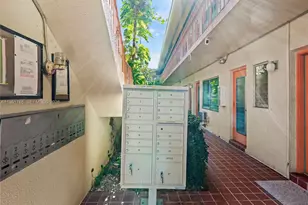 1060 Pennsylvania Ave, Miami Beach, FL 33139 - Photo 7