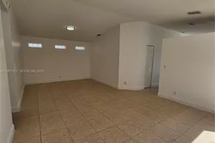 16955 SW 142nd Pl, Miami, FL 33177 - Photo 9