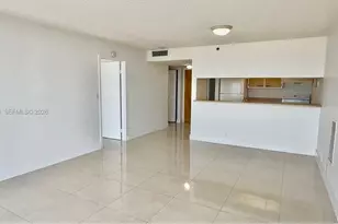 7601 E Treasure Dr, North Bay Village, FL 33141 - Photo 1