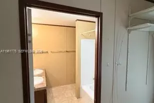 411 SW 131st Ave, Davie, FL 33325 - Photo 13