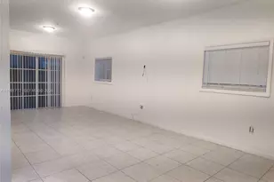 3928 SW 52nd Ave, Pembroke Park, FL 33023 - Photo 7