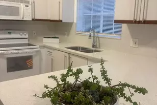 3928 SW 52nd Ave, Pembroke Park, FL 33023 - Photo 5