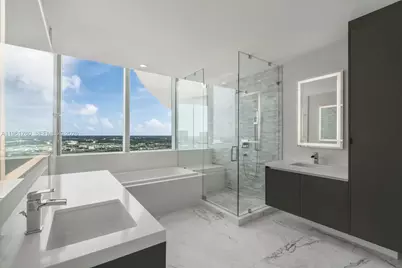 851 NE 1st Ave #3212, Miami, FL 33132 - Photo 7