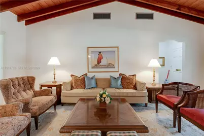 6901 Altamira St, Coral Gables, FL 33146 - Photo 7