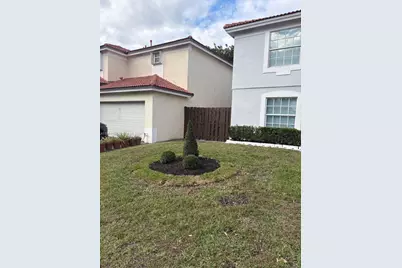 10225 NW 57th Ter #10225, Doral, FL 33178 - Photo 3