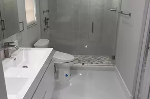 10225 NW 57th Terrace, Doral, FL 33178 - Photo 25