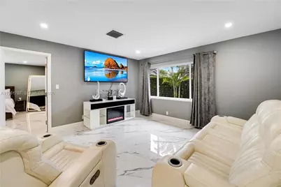 2631 NW 84th Ave, Coral Springs, FL 33065 - Photo 11