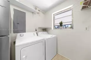 1166 W 24th St, Hialeah, FL 33010 - Photo 27