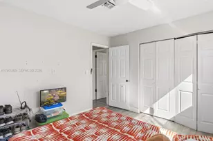 4709 Washington St, Hollywood, FL 33021 - Photo 17