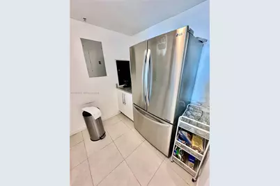 275 NE 18th St #1705, Miami, FL 33132 - Photo 15