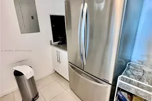 275 NE 18th St, Miami, FL 33132 - Photo 15