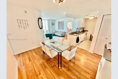 275 NE 18th St #1705, Miami, FL 33132 - Photo 3