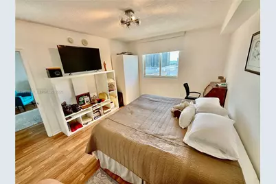 275 NE 18th St #1705, Miami, FL 33132 - Photo 23