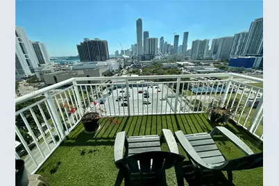 275 NE 18th St #1705, Miami, FL 33132 - Photo 11
