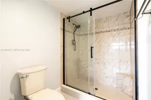 1600 SW 127th Way, Pembroke Pines, FL 33027 - Photo 17