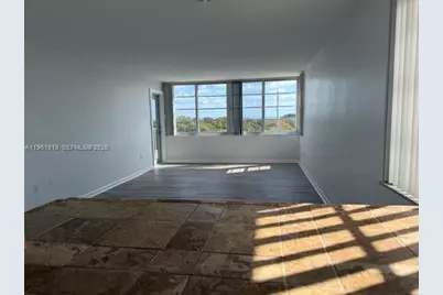 8000 Harding Ave #5C, Miami Beach, FL 33141 - Photo 13