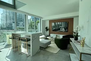 92 SW 3rd St, Miami, FL 33130 - Photo 1
