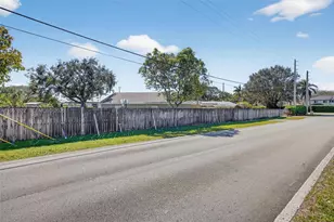 9401 SW 97th Ave, Miami, FL 33176 - Photo 77