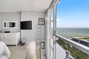 6801 Collins Ave, Miami Beach, FL 33141 - Photo 15