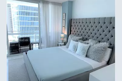 6801 Collins Ave #1110 (Door 1106), Miami Beach, FL 33141 - Photo 11