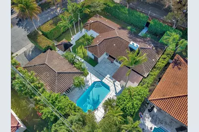 1161 Sunset Dr, Coral Gables, FL 33143 - Photo 11