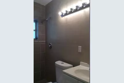 730 NE 139 St, North Miami, FL 33161 - Photo 9