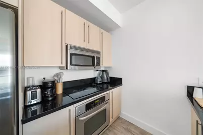 1111 SW 1st Ave #3422-N, Miami, FL 33130 - Photo 5