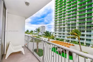 1750 N Bayshore Dr, Miami, FL 33132 - Photo 17