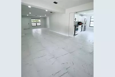 931 NW 35th Ave, Lauderhill, FL 33311 - Photo 5