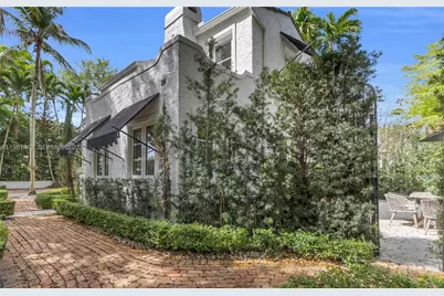 1222 Cortez St, Coral Gables, FL 33134 - Photo 45