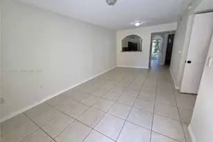 1251 SE 29th St, Homestead, FL 33035 - Photo 7