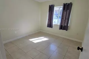 1251 SE 29th St, Homestead, FL 33035 - Photo 13