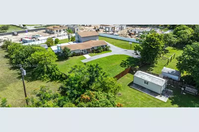 19450 SW 125th Ave, Miami, FL 33177 - Photo 17