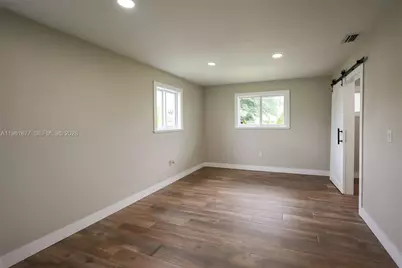 19450 SW 125th Ave, Miami, FL 33177 - Photo 41