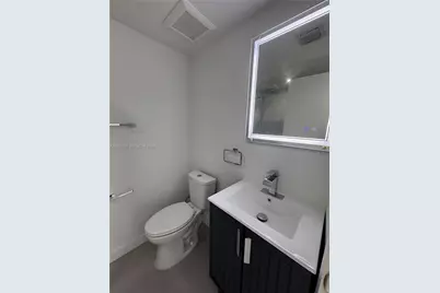 2855 Royal Palm Ave #2, Miami Beach, FL 33140 - Photo 11